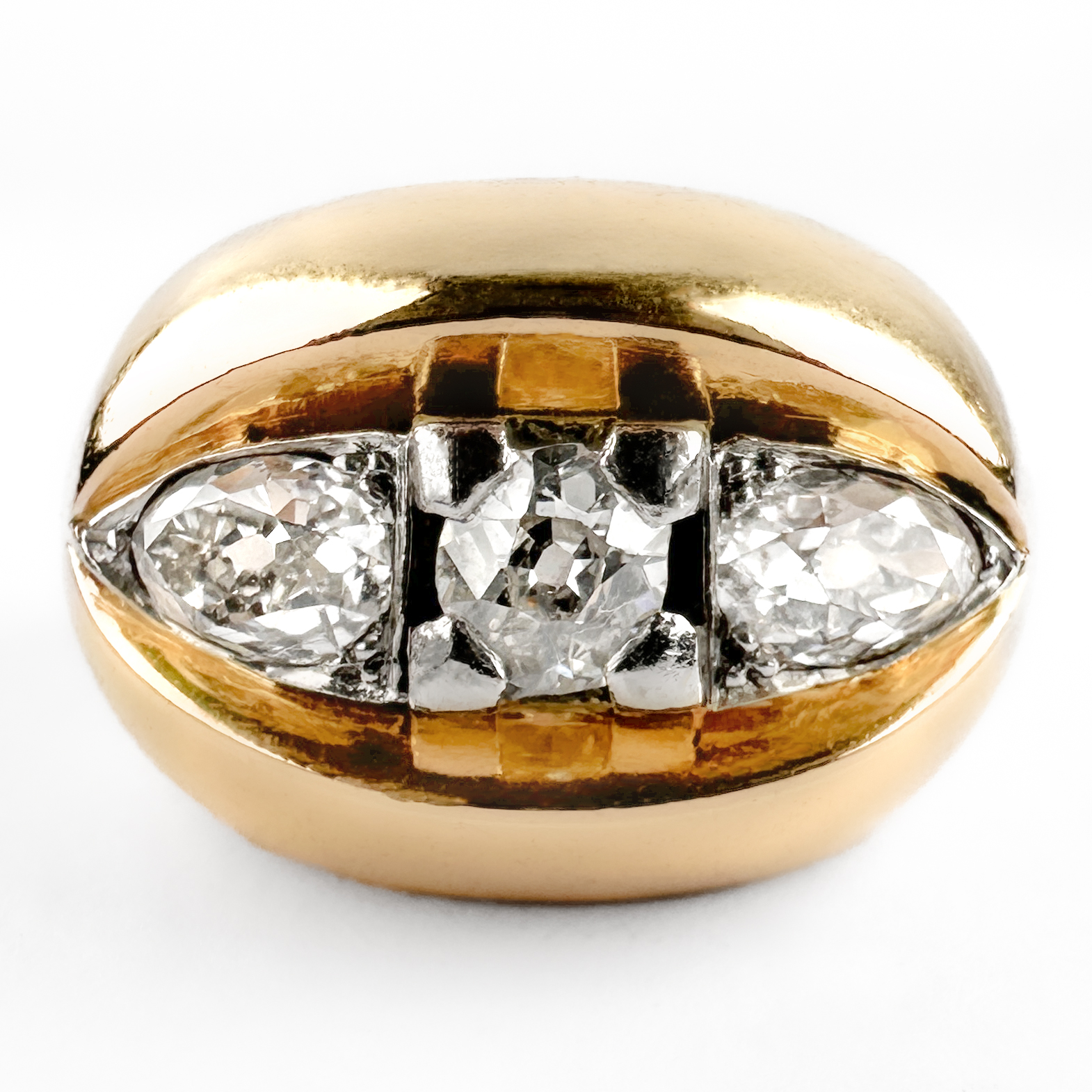 Vintage 1.80ct 3 Stone Diamond Gypsy Ring 18cy gold front view