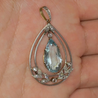 Pear Drop Aquamarine Diamond Pendant