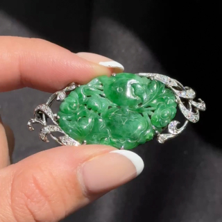 Vintage Jade & Diamond Brooch